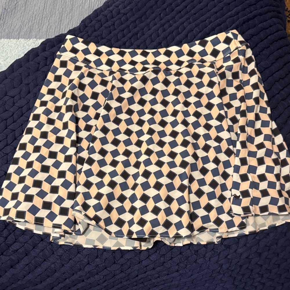 Geometric Patterned Skirt - Black and Cream